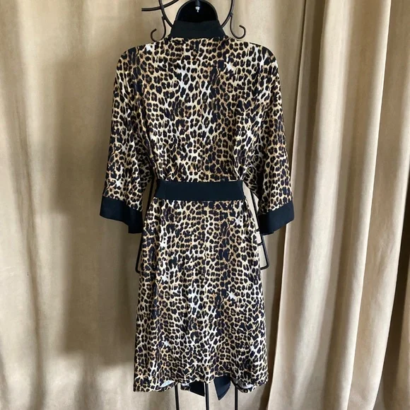 City Chic Leopard Print Robe, Size 16 (S) - Picture 6 of 11